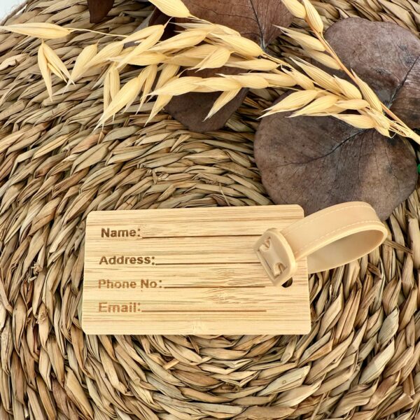 IMG_4027 Identificador de maletas de bambú